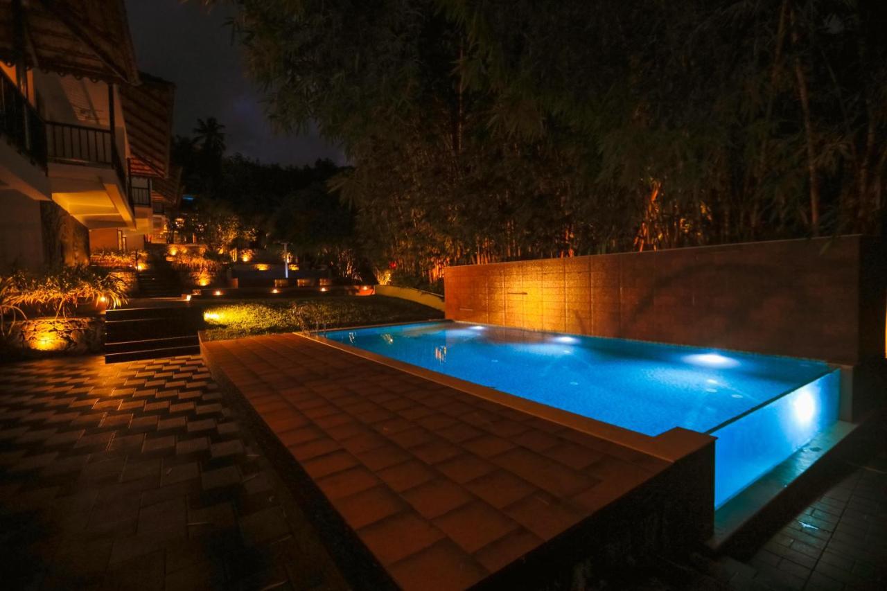 อาทิรัปปิลลี กรีน ทรี รีสอร์ต Hotel อทิราพาลลี ภายนอก รูปภาพ