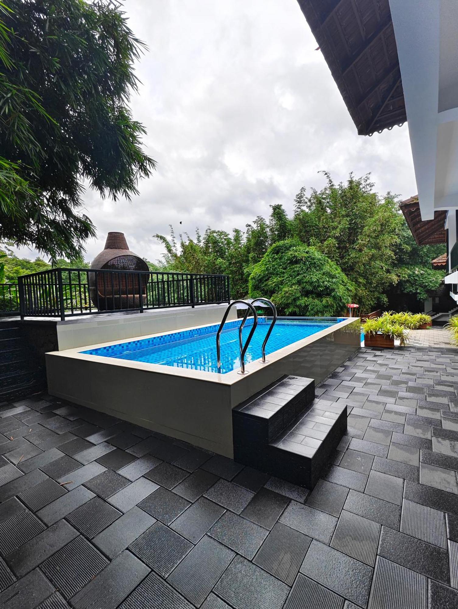 อาทิรัปปิลลี กรีน ทรี รีสอร์ต Hotel อทิราพาลลี ภายนอก รูปภาพ